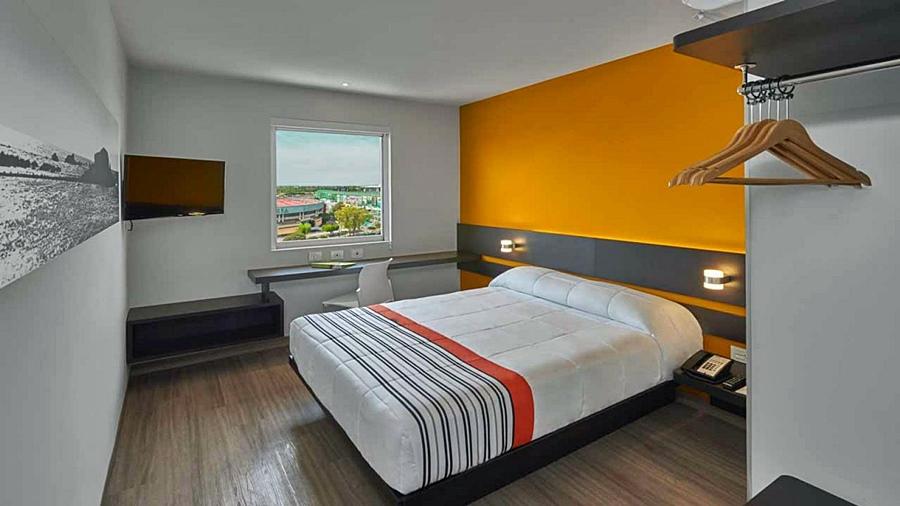 City Express Junior By Marriott Leon Centro De Convenciones Bagian luar foto