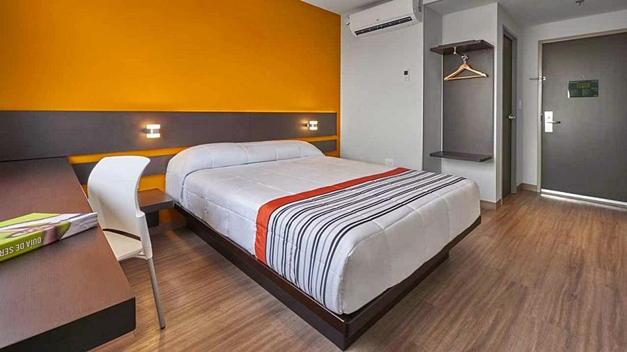 City Express Junior By Marriott Leon Centro De Convenciones Bagian luar foto