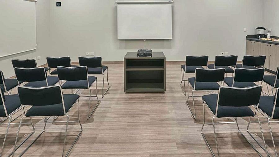 City Express Junior By Marriott Leon Centro De Convenciones Bagian luar foto